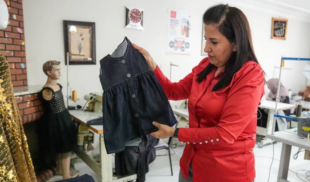 Diyarbakırlı kadınlardan tekstil atıklarından çocuklara kıyafet 6